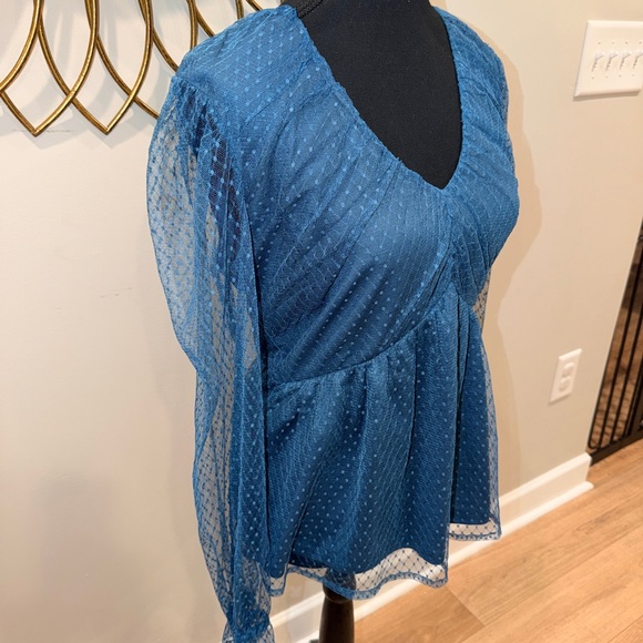 V-Neck Sheer Peplum Blouse in Teal - Picture 2 of 4